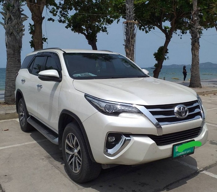 fortuner 7 ที่นั่ง